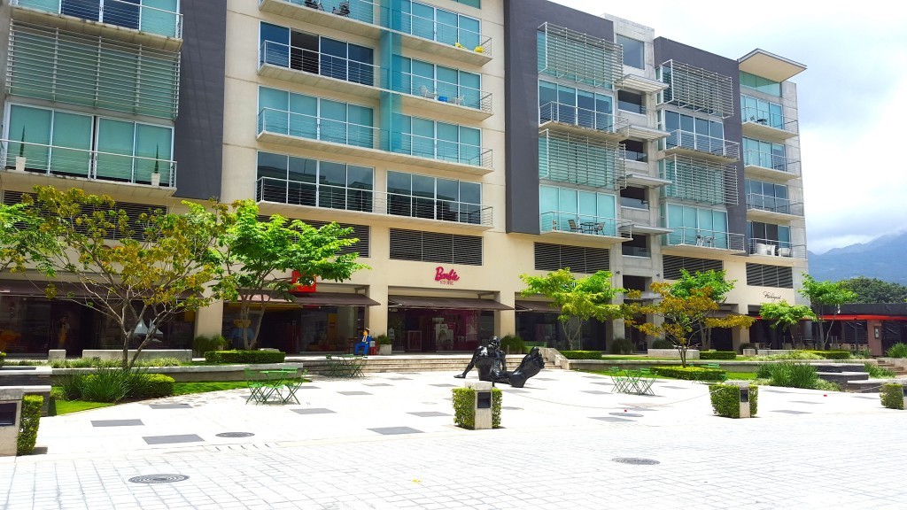 avenida escazu